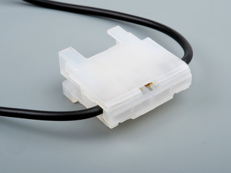 Obudowa bezpiecznika płaskiego z przewodem MTA